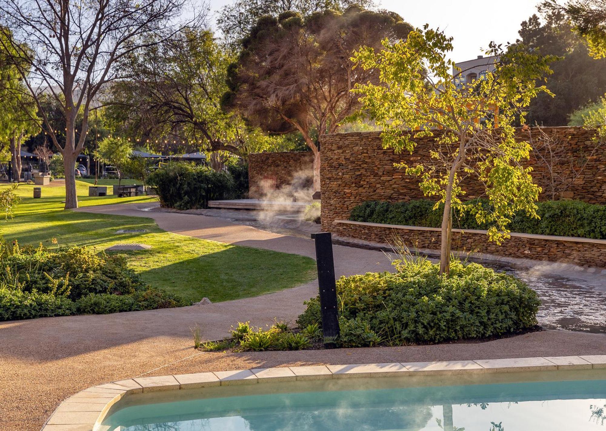 Avalon Springs By Dream Resorts Montagu Bagian luar foto