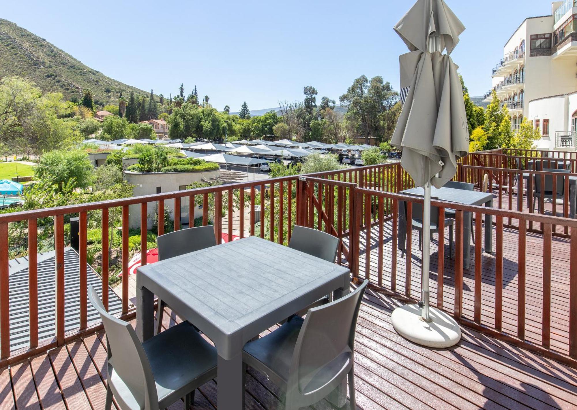 Avalon Springs By Dream Resorts Montagu Bagian luar foto