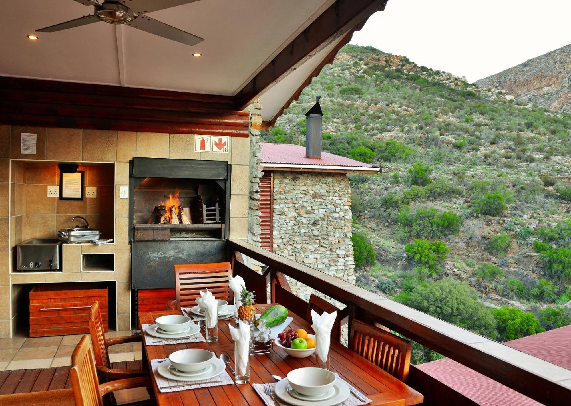 Avalon Springs By Dream Resorts Montagu Bagian luar foto