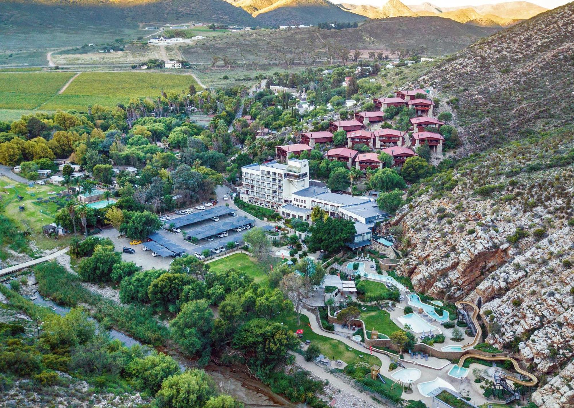 Avalon Springs By Dream Resorts Montagu Bagian luar foto