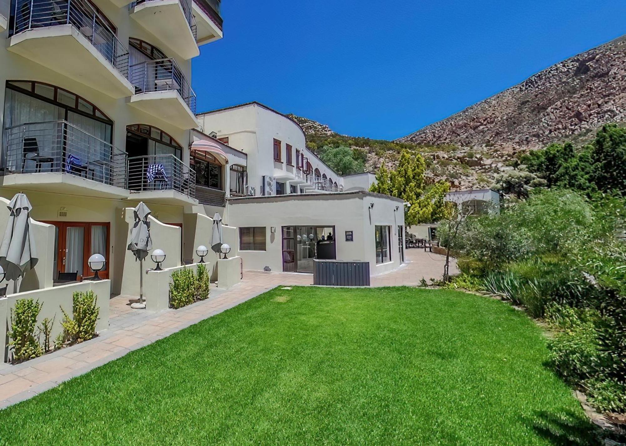 Avalon Springs By Dream Resorts Montagu Bagian luar foto