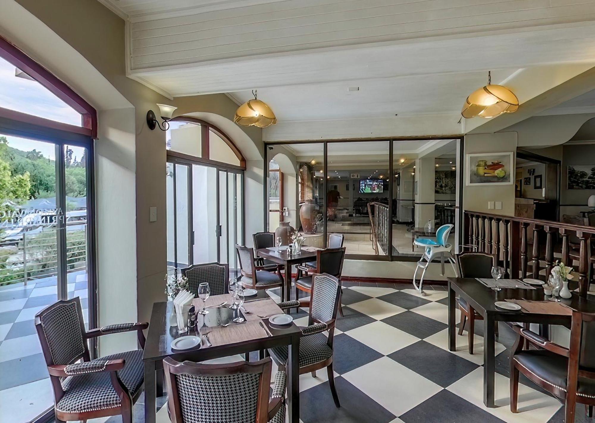 Avalon Springs By Dream Resorts Montagu Bagian luar foto